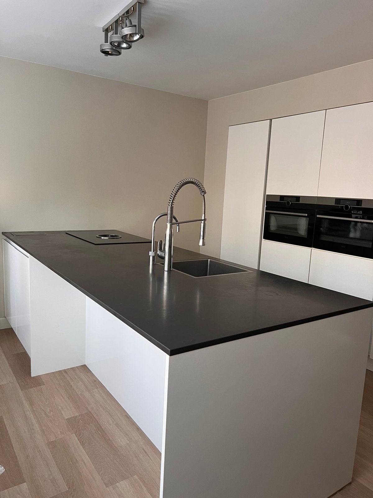 Complete keuken wit, Ophalen, Gebruikt, Wit, Met kookeiland