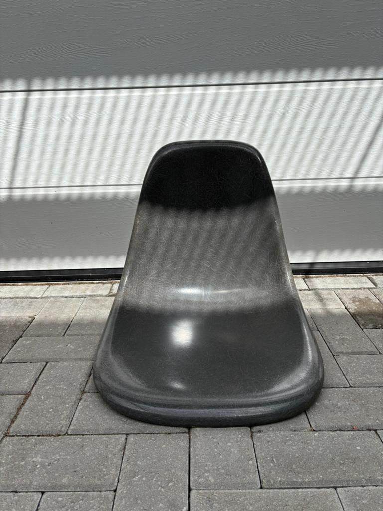 Vintage Design Charles and Ray Eames Herman Miller Vitra, Gebruikt, Design, Ophalen of Verzenden, D