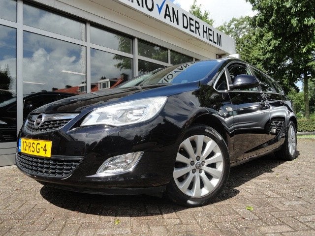 Opel Astra Sports Tourer 1.4 Cosmo airco, Voorwielaandrijving, Euro 5, Gebruikt, 4 cilinders