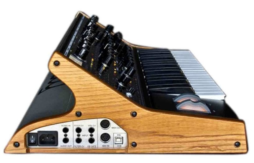 Moog sub37 - waanzinnige synth, Overige aantallen, Zo goed als nieuw, Met midi-aansluiting, Ophalen