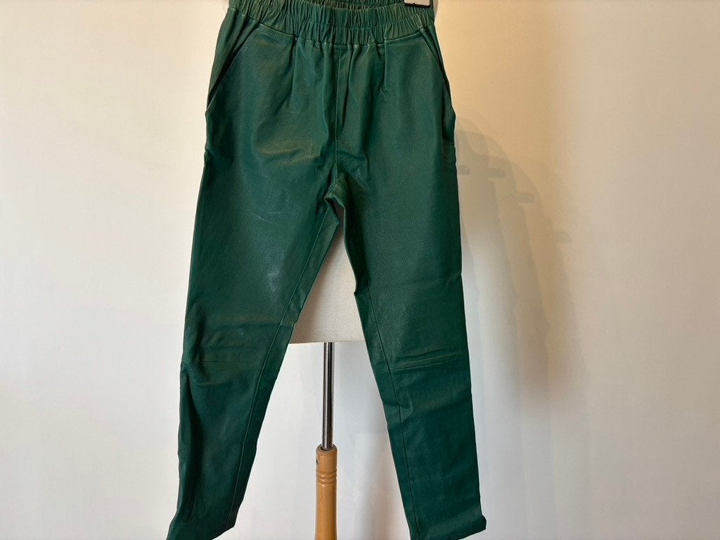 Est’Seven Paris Leren Broek | 100% Echt Leer Diepgroen mt M, Kleding | Dames, Maat 38/40 (M), Est'Seven, Nieuw, Est'Seven