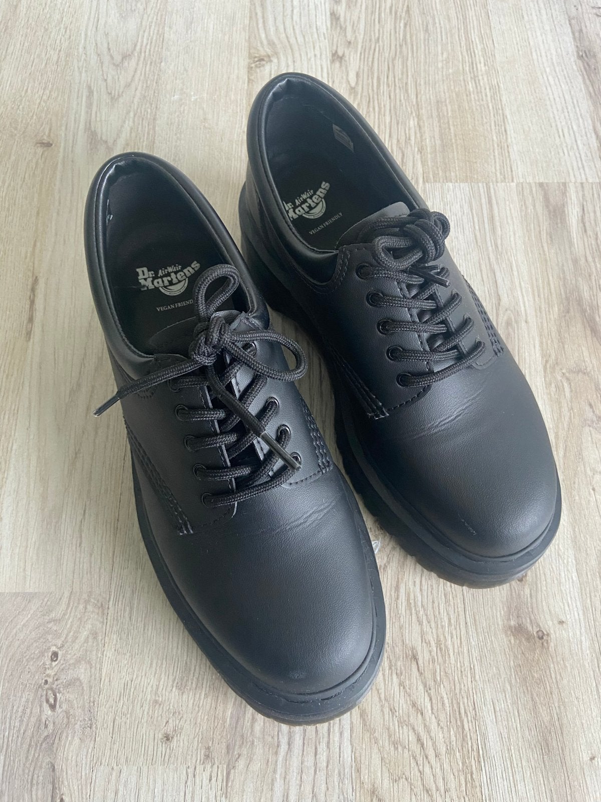 Dr. Martens Vegan 1461 Schoenen - Zwart, Kleding | Dames, Ophalen, Zo goed als nieuw, Zwart, Schoenen met lage hakken