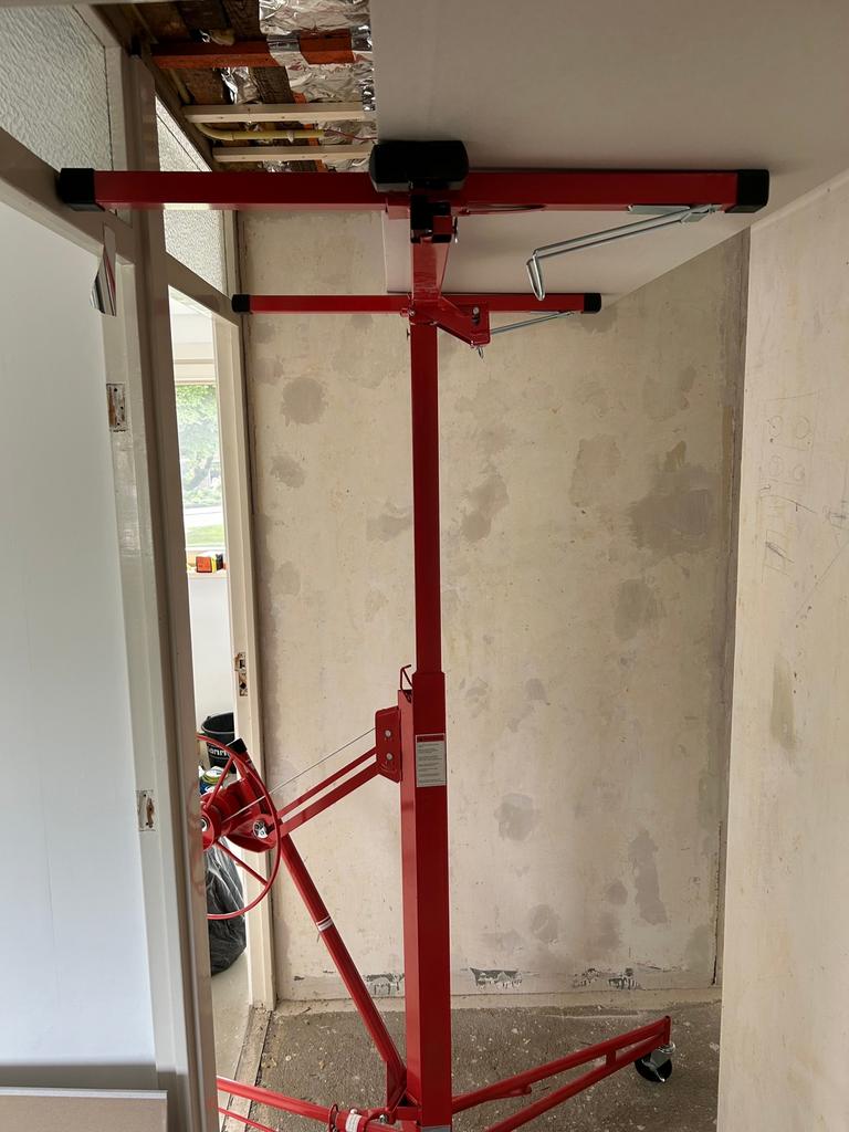 Te huur: Platenlift 125-335 cm, Doe-het-zelf en Verbouw, Ophalen, Zo goed als nieuw
