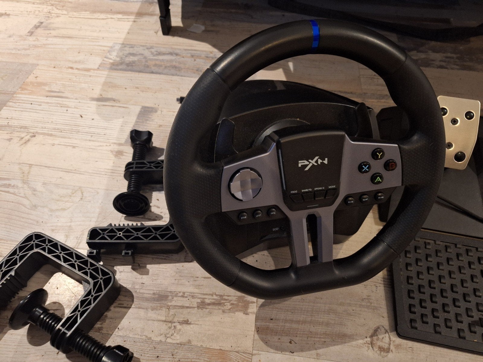 PXN V9 Racestuur met Pedalen en Shifter, Ophalen, Racestuur, Gebruikt, Force feedback