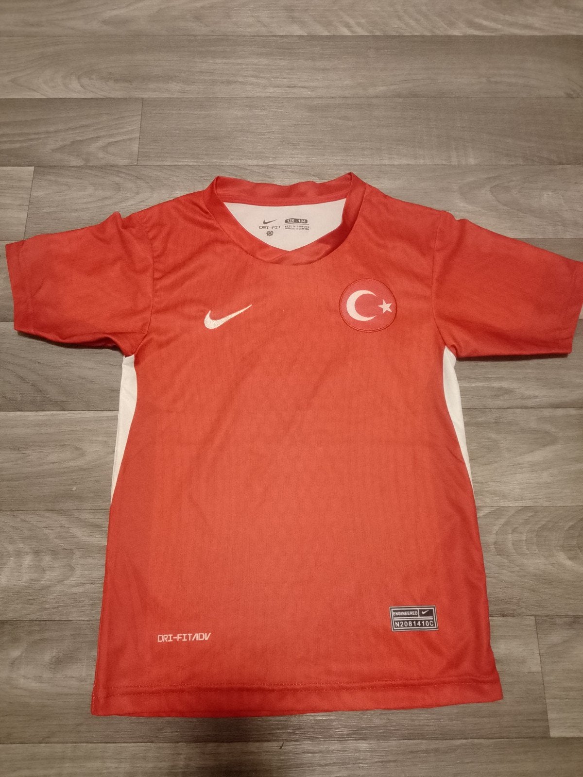 Turkije Voetbalshirt Maat 128 cm Nike Dri-FIT, Kinderen en Baby's, Kinderkleding | Maat 128, Gebruikt, Jongen of Meisje, Sport- of Zwemkleding