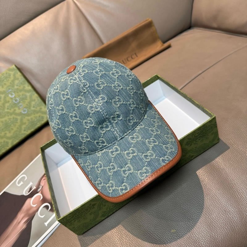 Gucci Pet met GG-logo en leren details, Ophalen of Verzenden, Nieuw, One size fits all, Pet