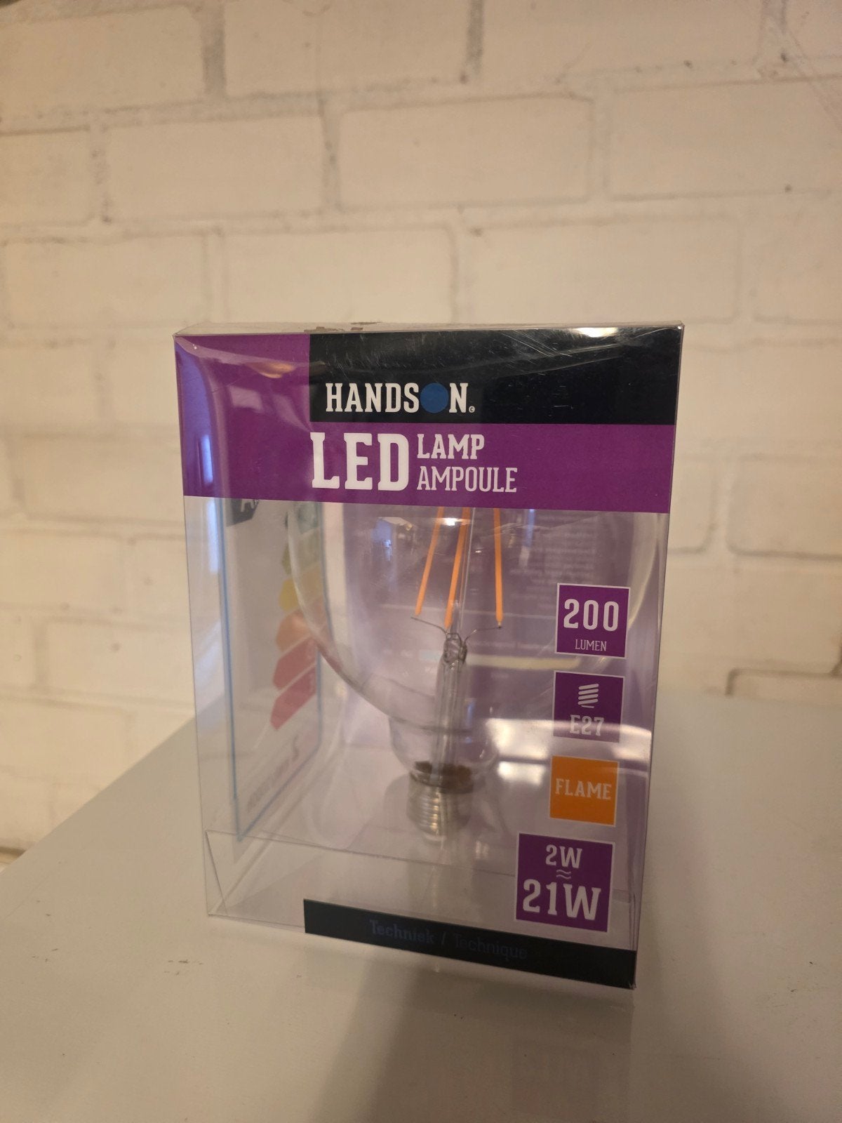 HANDSON LED Lamp E27 Flame 2W (21W equivalent) Nieuw in doos, Led-lamp, Dimbaar, Nieuw, Overige merken