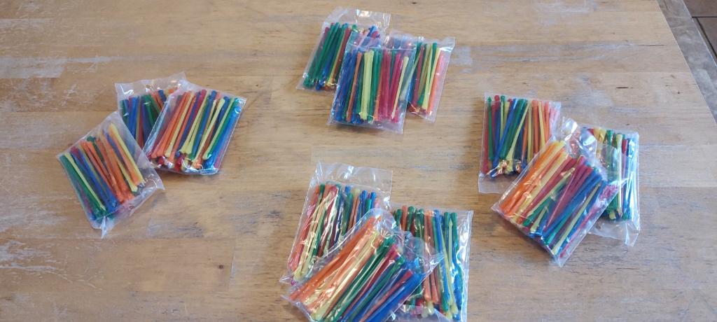 Plastic cocktail prikkers, heel veel, Ophalen of Verzenden, Nieuw