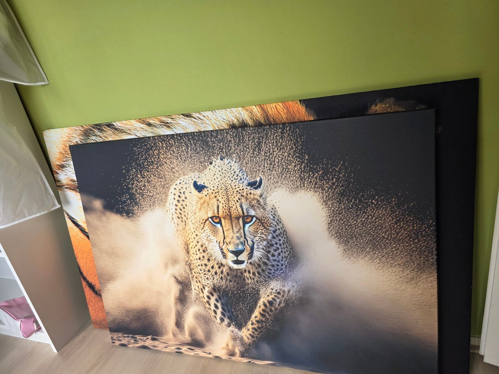 Indrukwekkend Panter Schilderij - 116x80cm, Ophalen of Verzenden, Textiel, Op houten frame, Dieren