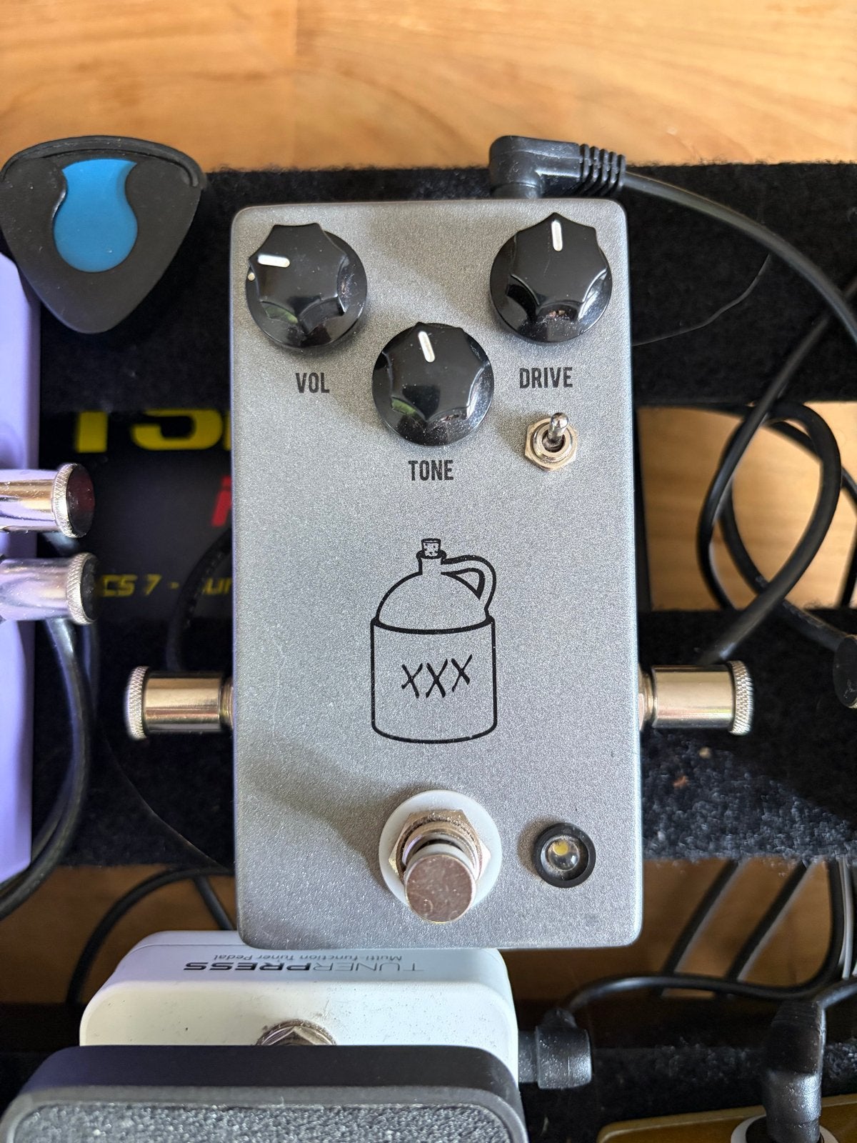 JHS Moonshine v1 Overdrive Gitaarpedaal, Ophalen of Verzenden, Zo goed als nieuw, Volume
