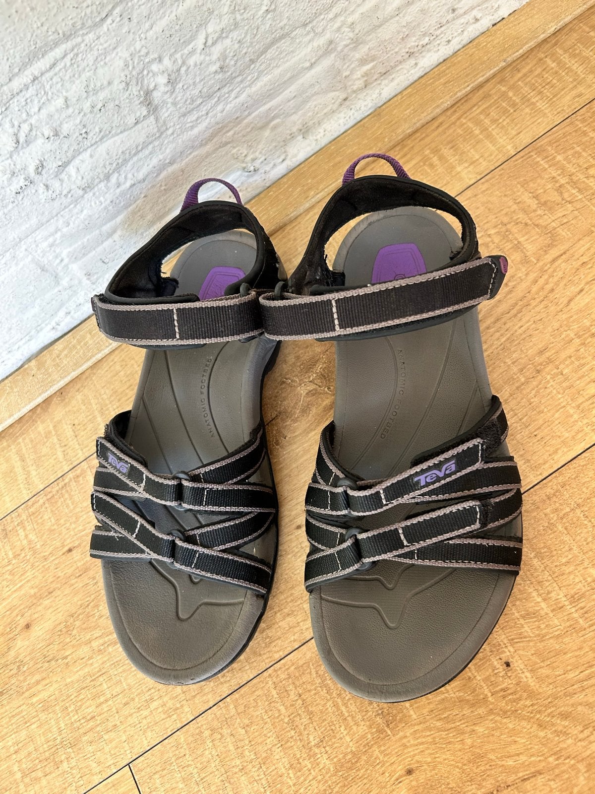 Teva sandalen maat 38 dames zwart grijs slippers sandaal, Zwart, Gedragen, Sandalen of Muiltjes, Ophalen of Verzenden