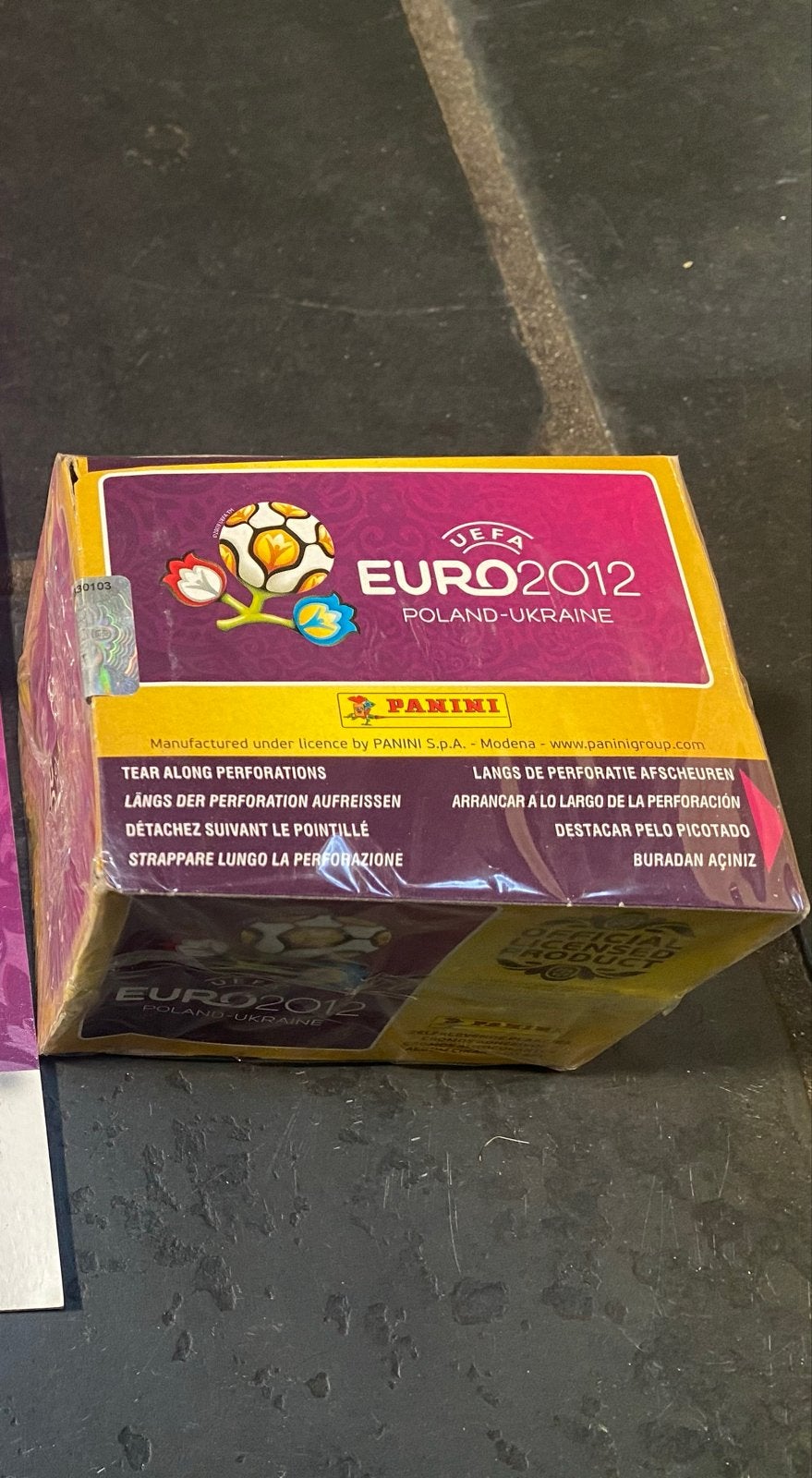 Panini Euro 2012 Box - Polen/Oekraïne - Nieuw - 50 pakjes, Verzamelen, Sportartikelen en Voetbal, Ophalen of Verzenden, Nieuw