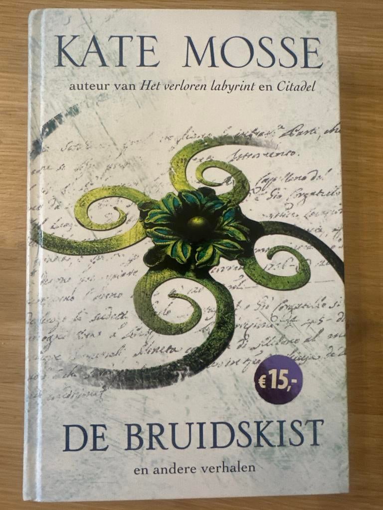 De Bruidskist en andere verhalen - Kate Mosse, Boeken, Ophalen of Verzenden, Gelezen, Nederland