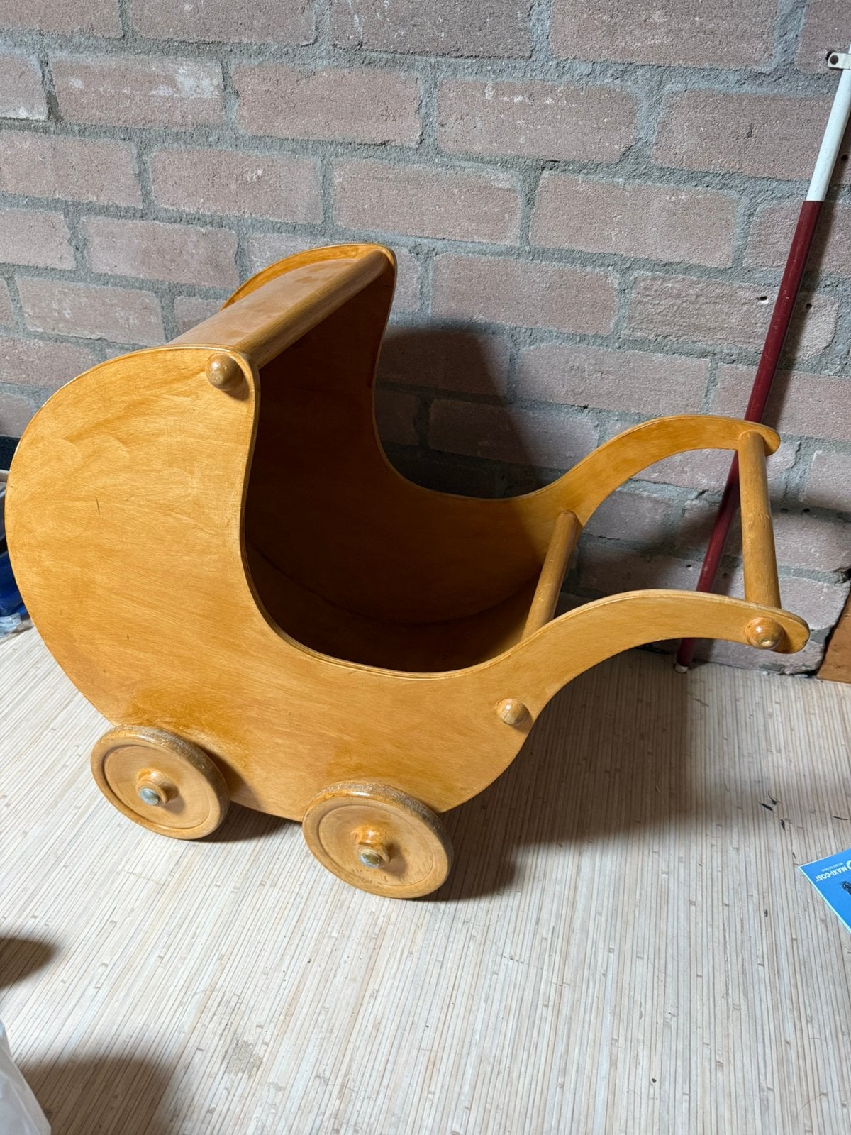 Oude houten poppenwagen, Kinderen en Baby's, Speelgoed | Poppen, Ophalen, Gebruikt, Overige typen