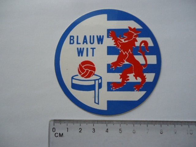 sticker oud BLAUW WIT korfbal club Mokum West vintage, Verzenden, Zo goed als nieuw, Bedrijf of Vereniging