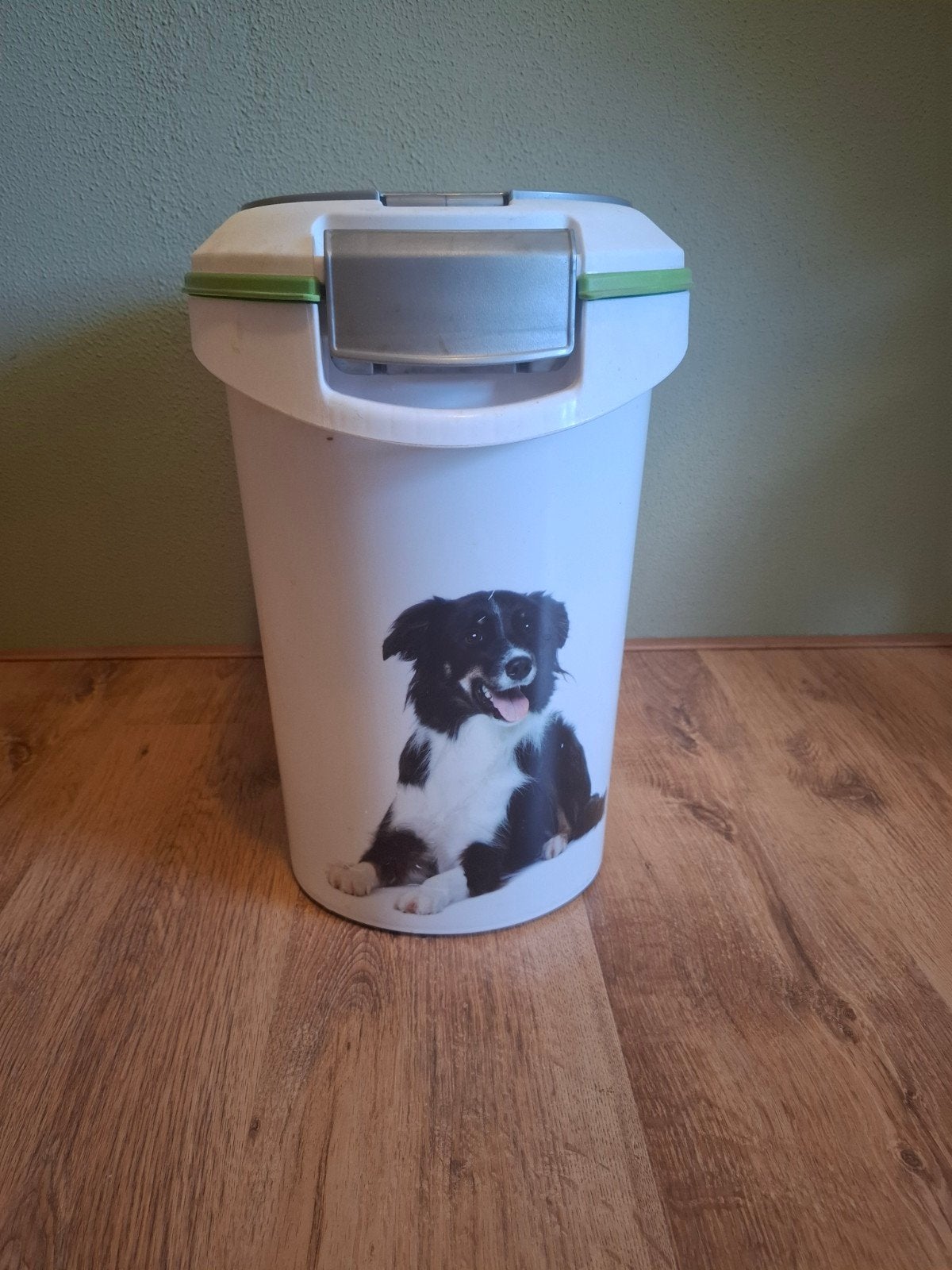 CURVER Pet container 12 liter., Ophalen, Gebruikt