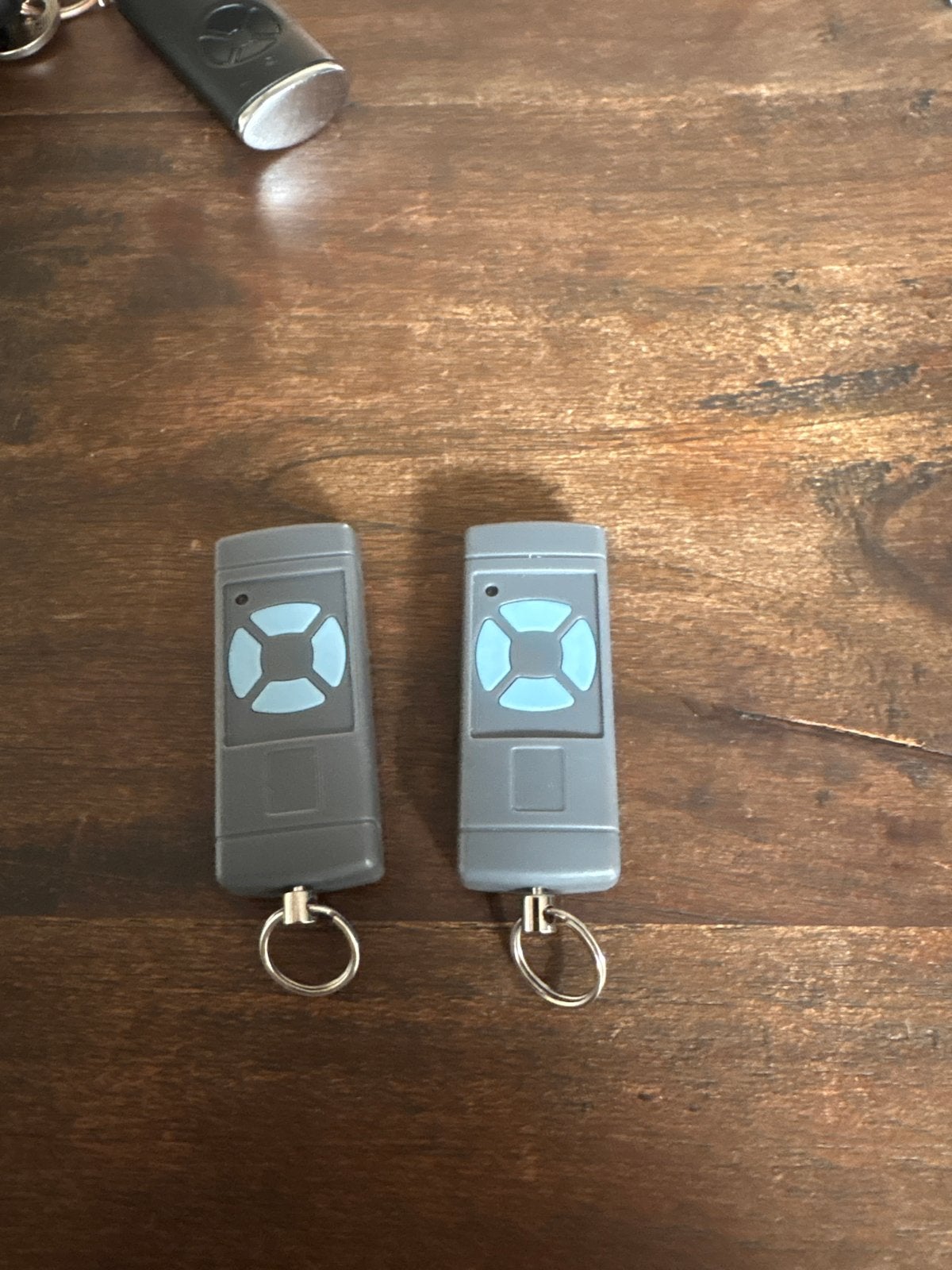 2x Afstandsbediening voor poort of garagedeur, Ophalen of Verzenden, Gebruikt