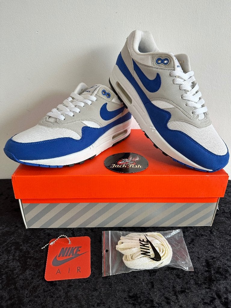 Nike Air Max 1 Anniversary Royal Blue - size 40,5, Kleding | Heren, Schoenen, Nike air max, Overige kleuren, Nieuw, Ophalen of Verzenden