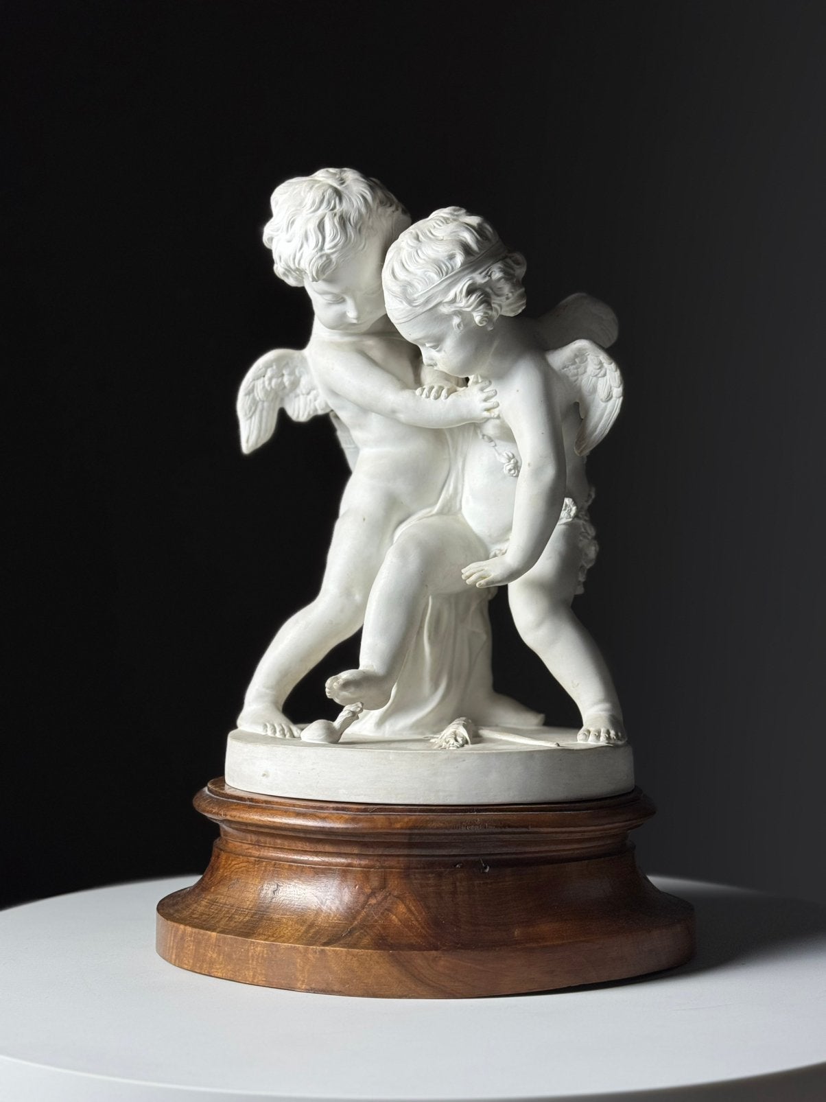 Biscuit beeld 2 putti’s, Ophalen of Verzenden