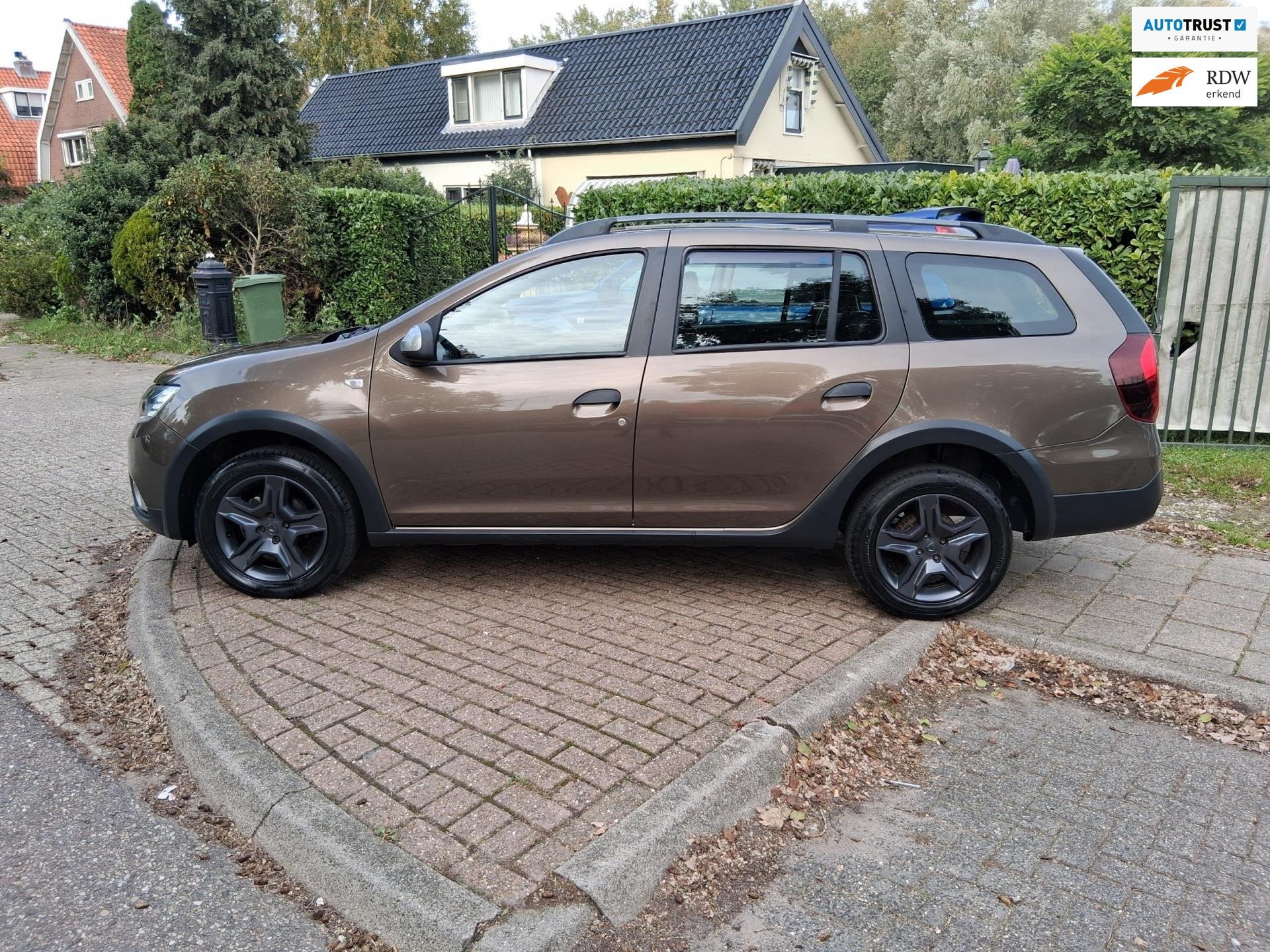 Dacia Logan MCV 0.9 TCe Stepway 5-deurs automaat, Auto's, Dacia, 898 cc, Stof, Gebruikt, Euro 6