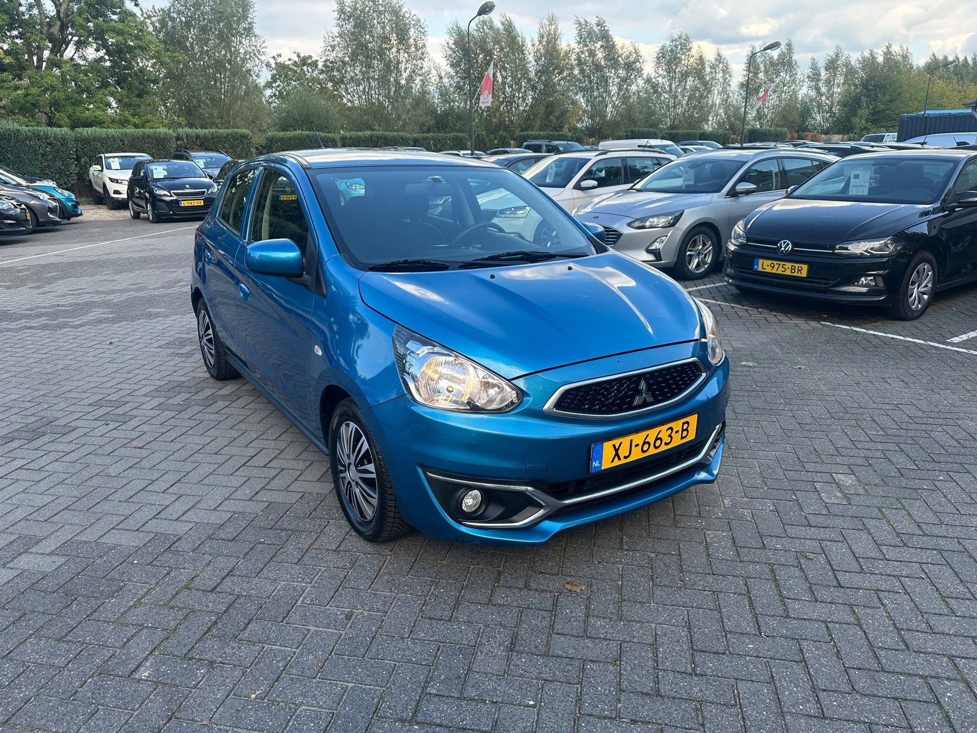 Mitsubishi Space Star 1.0 Cool+ , airco , 5 deurs, Auto's, Voorwielaandrijving, Dealer onderhouden, Gebruikt, Euro 6