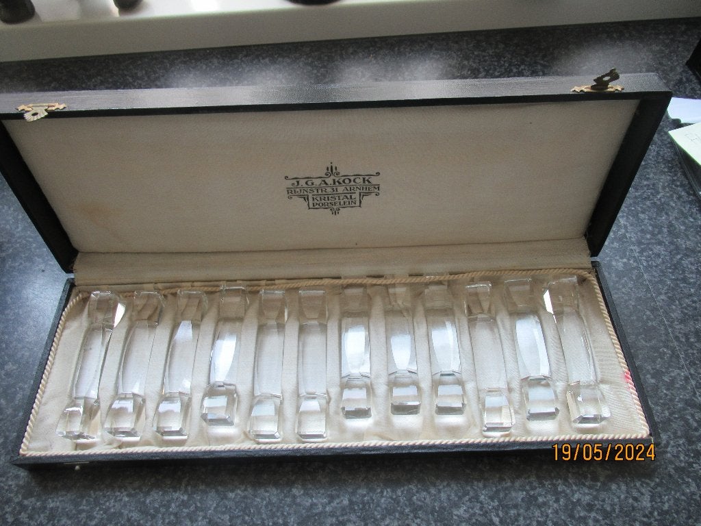 12 KRISTALLEN MESSENLEGGERS IN DOOS- J.G.A. KOCK- ARNHEM1935, Ophalen of Verzenden