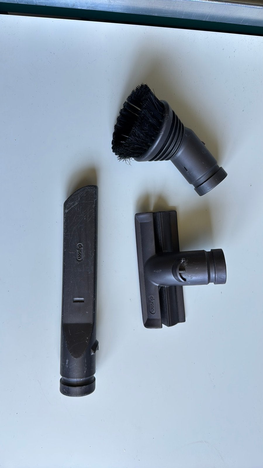Originele Dyson-opzetstukken (trap, kieren, borstel), Ophalen of Verzenden, Zo goed als nieuw