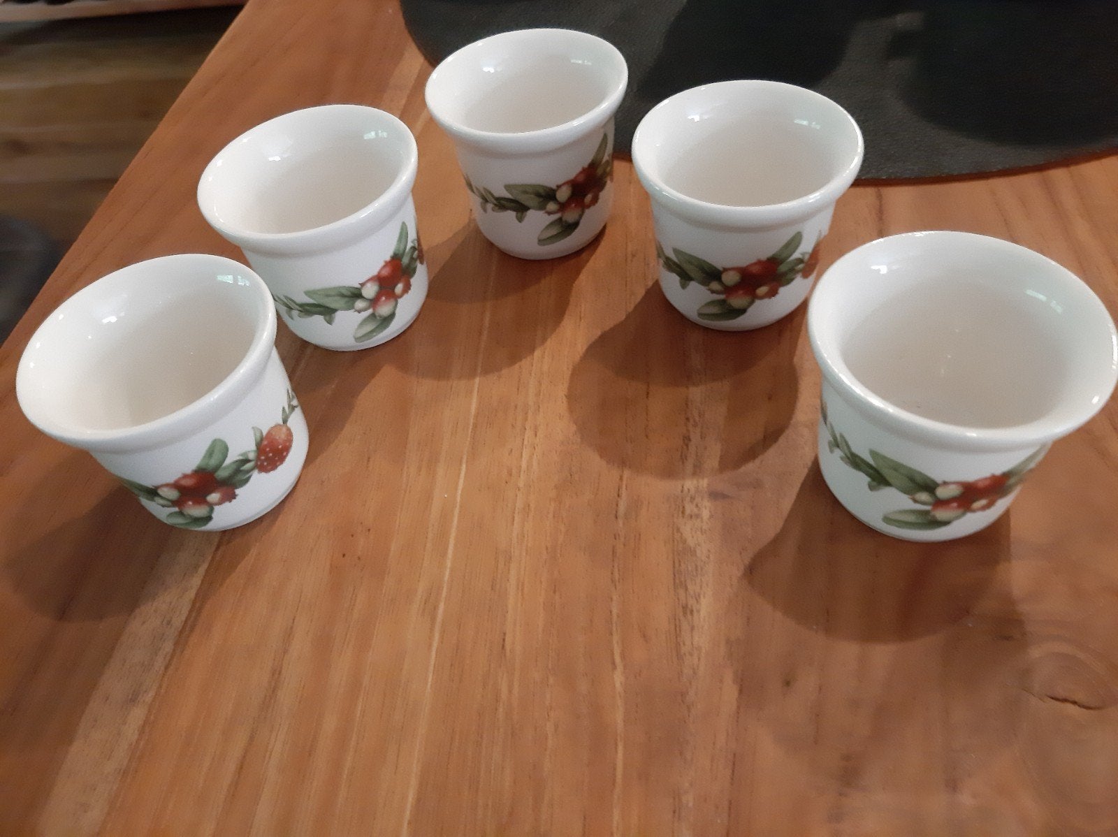 5 eierdopjes marjolein bastin bosvruchten, Huis en Inrichting, Keuken | Servies, Overige typen, Ophalen of Verzenden, Zo goed als nieuw