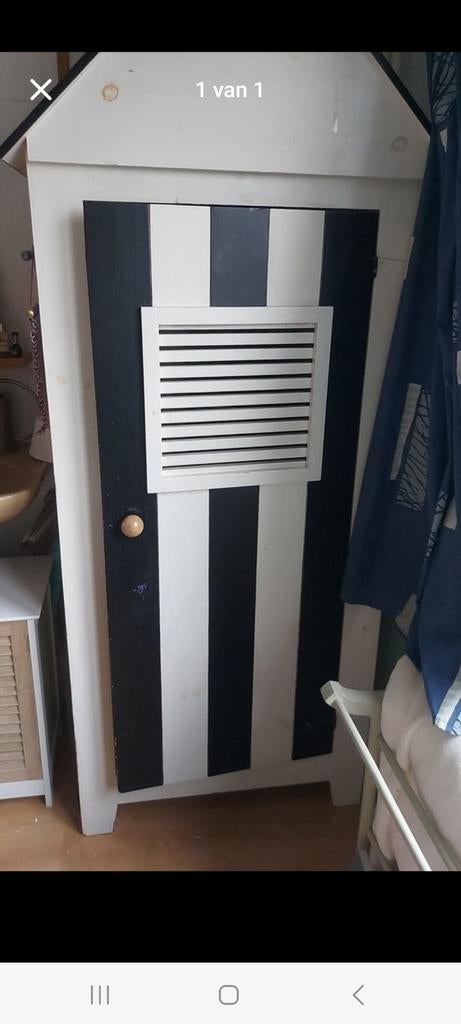 Huisjes kast, Ophalen