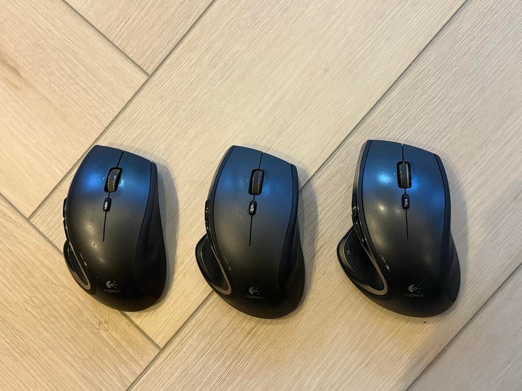 Logitech Performance MX Draadloze Muis - Ergonomisch, Computers en Software, Muizen, Rechtshandig, Muis, Gebruikt, Ergonomisch