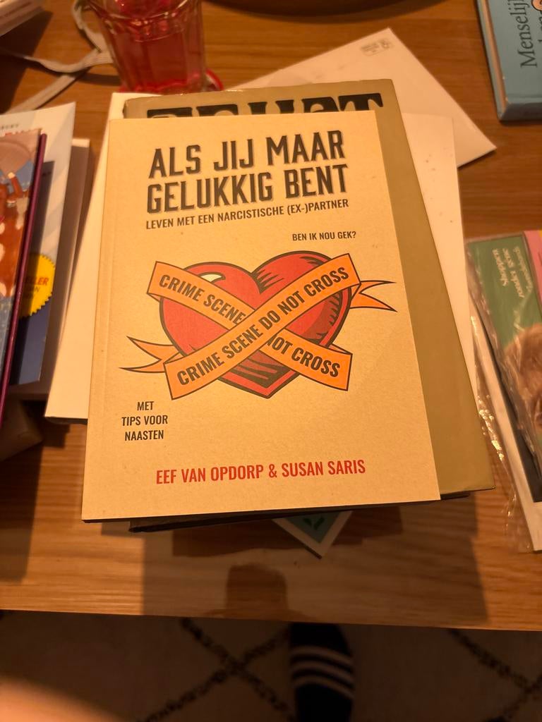 Als jij maar gelukkig bent - Narcisme boek, Ophalen of Verzenden, Zo goed als nieuw, Overige onderwerpen