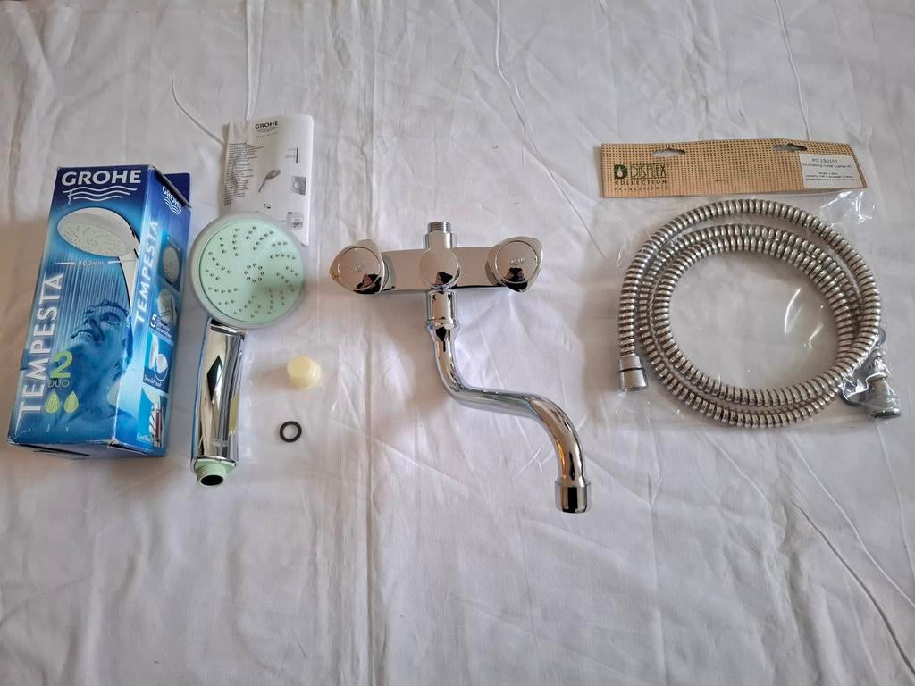 Douche Grohe mengkraan 12 cm met onderuitloop met toebehoren, Ophalen of Verzenden, Koper, Douche