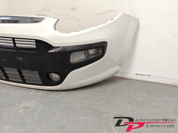 Voorbumper van een Fiat Punto (296A), Gebruikt, -, -, Ophalen of Verzenden