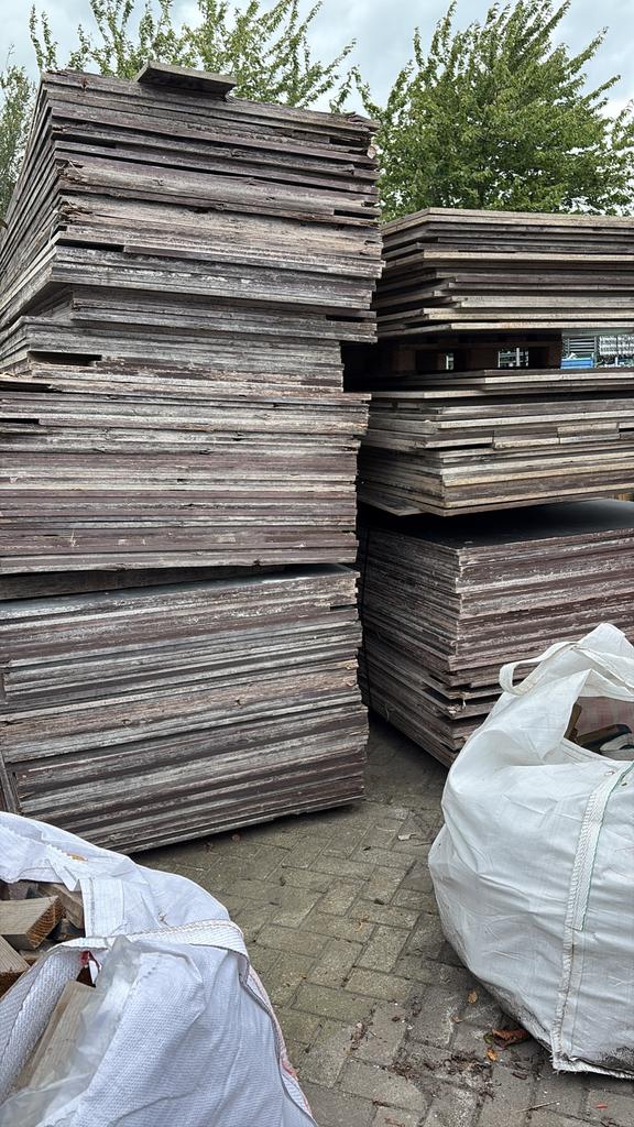 Betonplex | hout | platen | 18mm | gebruikt | Underlayment |, Doe-het-zelf en Verbouw, Platen en Panelen, Ophalen, Zo goed als nieuw