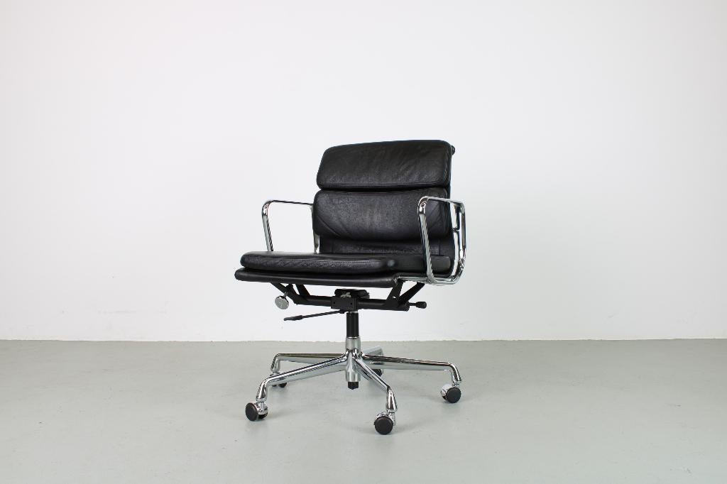 Vitra Eames EA 217 bureaustoel, Chroom, zwart leer, Ophalen, Gebruikt, Zwart, Bureaustoel