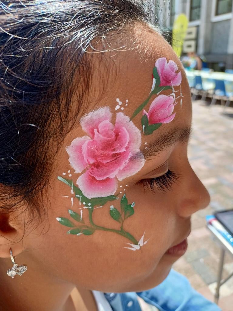 Schminkster Glittertattoos  kinderfeestje schminken, Sportief of Actief