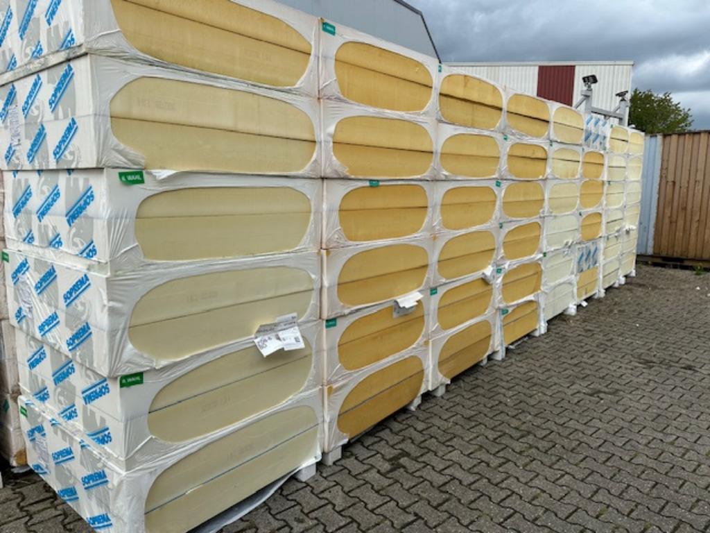 PIR ACTIE 207mm - OP IS OP!!!!! Ideal voor onder Beton, Doe-het-zelf en Verbouw, Isolatie en Afdichting, Dakisolatie, 12 cm of meer