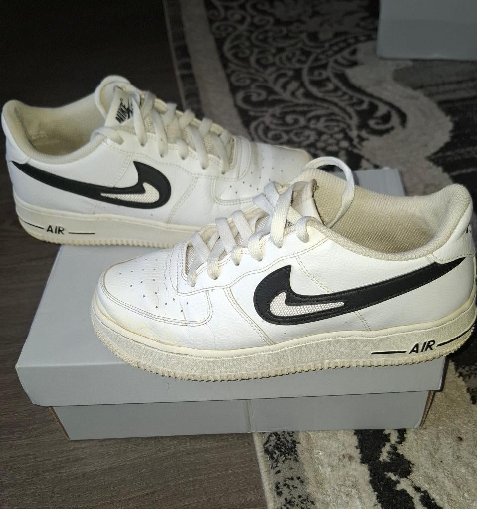 Nike Air, Wit, Nike, Ophalen of Verzenden, Sneakers of Gympen
