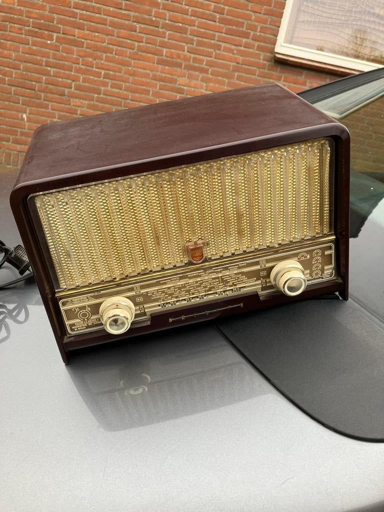 Bakeliet philips radio, Antiek en Kunst, Ophalen