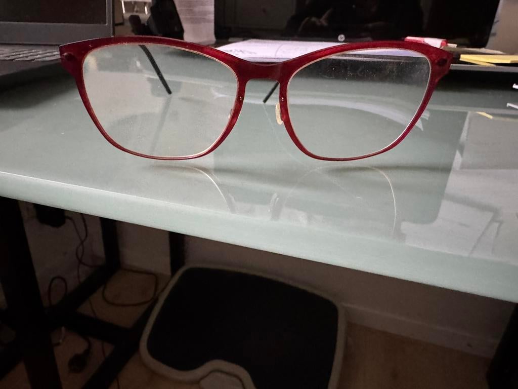 2 maal rood brilmontuur, design Lindberg, Overige merken, Gebruikt, Ophalen of Verzenden, Rood