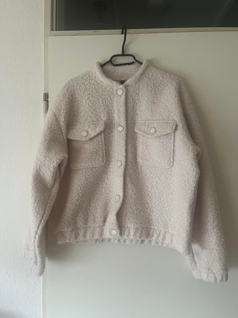 Nieuw Bouclé Jasje - Maat 40 - Licht Beige, Maat 38/40 (M), Beige, Nieuw, Ophalen of Verzenden