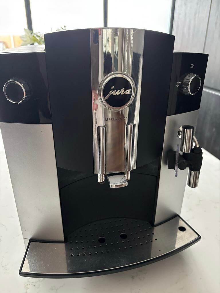 Jura Impressa C60 Espresso Machine - Onderhoud Nodig, Witgoed en Apparatuur, Koffiezetapparaten, Ophalen, Afneembaar waterreservoir