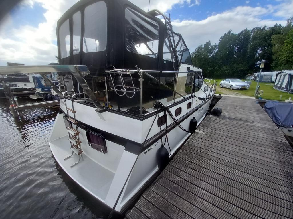 atico 38 0651376539 in prijs verlaagd €65000, Watersport en Boten, Ophalen, 7396 BH, Info@hulleman-zn.nl, Hulleman