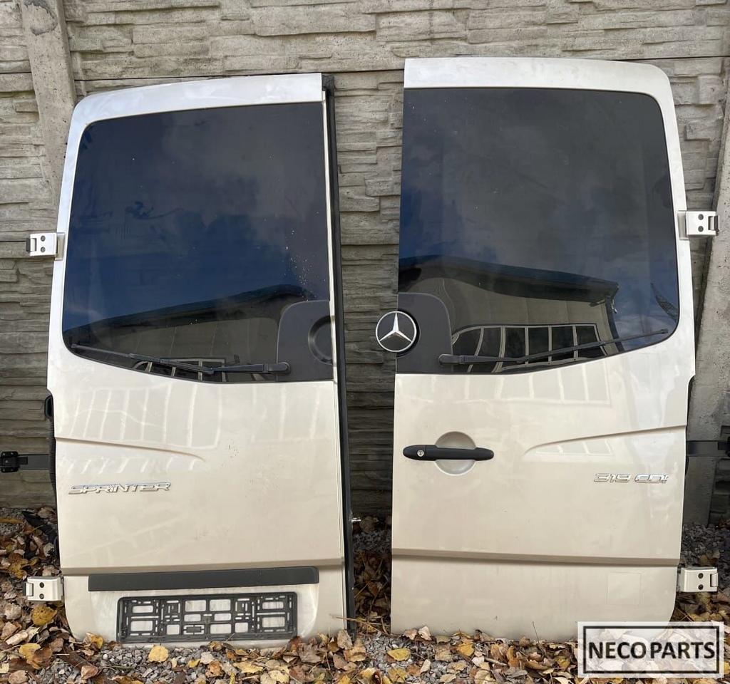 SPRINTER W906 906 PORTIER DEUR ACHTERKLEP ALLES LEVERBAAR !!, Auto-onderdelen, Interieur en Bekleding, Mercedes-Benz, Gebruikt