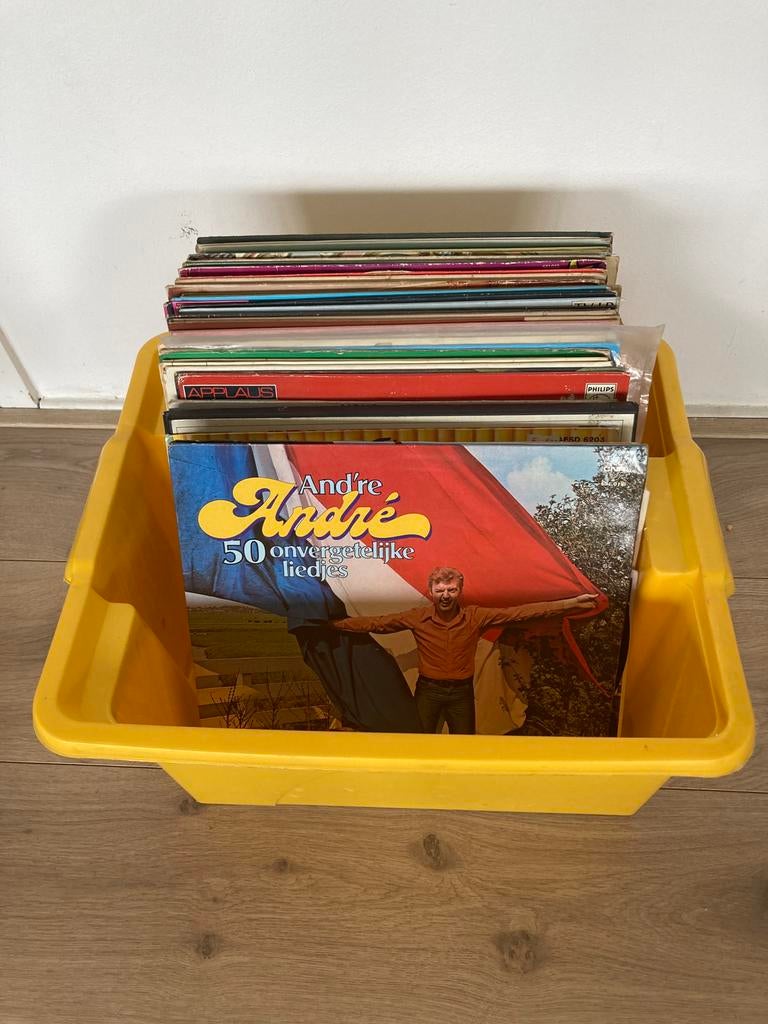 Krat met oude elpees, verschillende genres, Ophalen of Verzenden, Gebruikt, Overige formaten