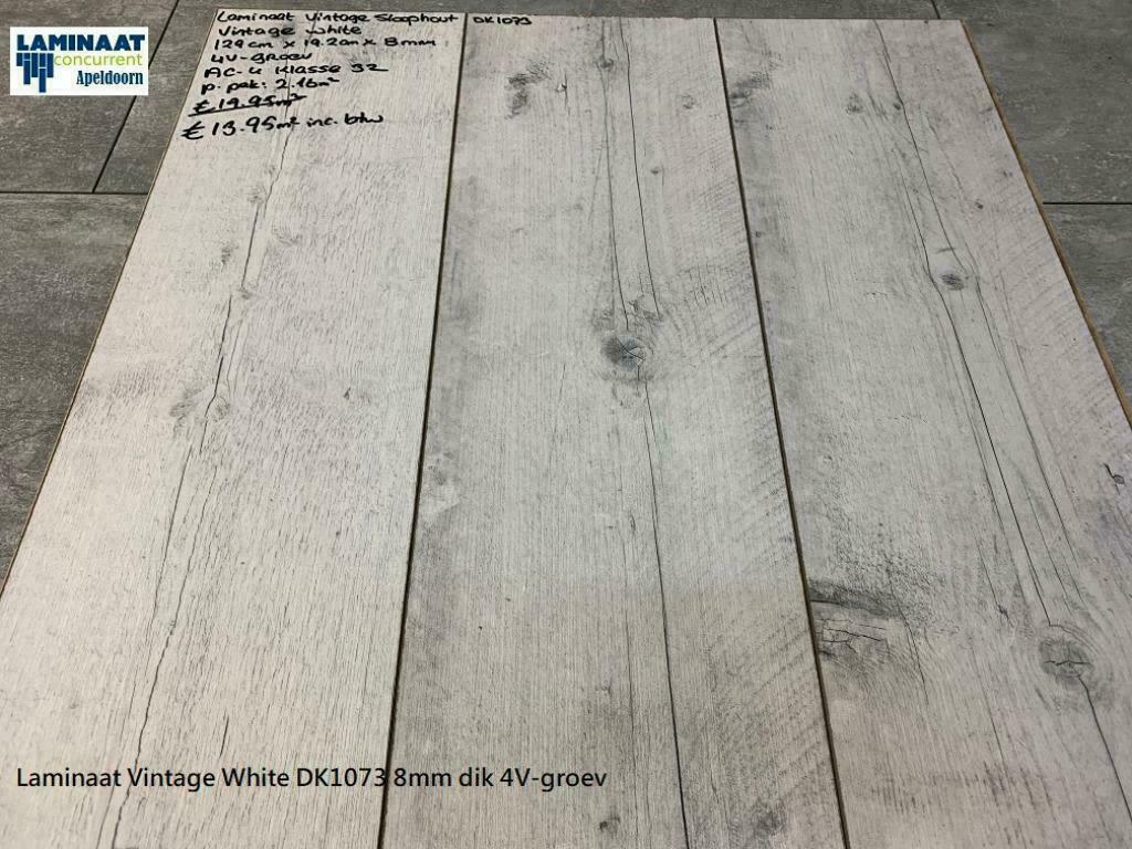 Laminaat Vintage White DK1073 8mm dik 4V-groev, 75 m² of meer, Wit, Nieuw, Ophalen of Verzenden