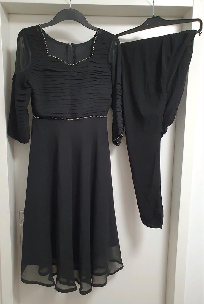 Zwarte Anarkali Pak chiffon Jurk churidaar broek Maat S, Desi kleding, Zwart, Ophalen of Verzenden, Zo goed als nieuw