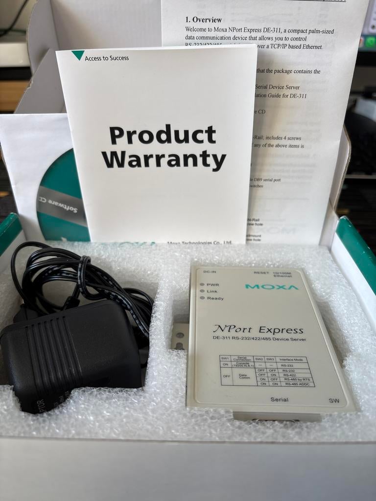 MOXA Express DE-311 RS-232/422/485 Device Server, Computers en Software, Netwerk switches, Ophalen of Verzenden