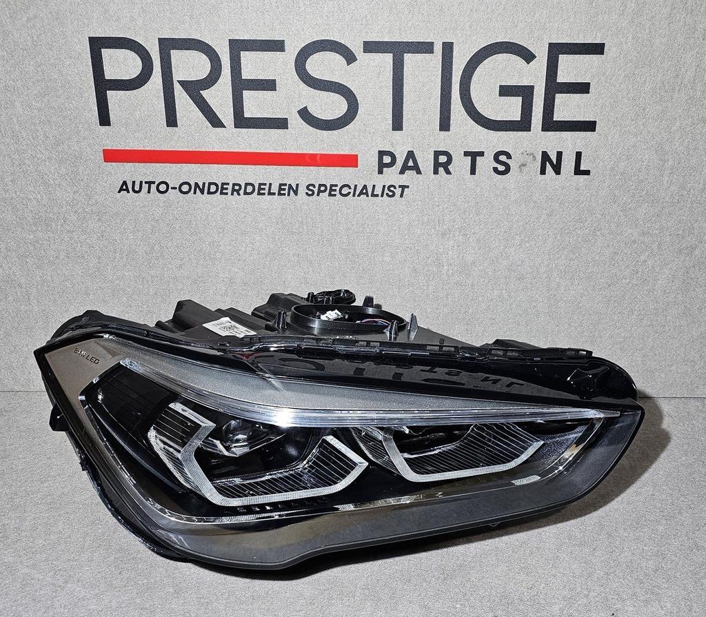 Koplamp BMW X1 F48 LCI Facelift Voll LED Rechts 63115A01178, Gebruikt, -, Ophalen of Verzenden, -