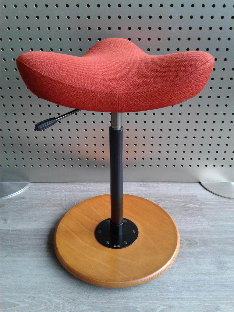 Stokke (Variér) Move (Medium) (Steenrood), Heel Mooi!, Ophalen of Verzenden, Zo goed als nieuw, Variér, Bureaukruk